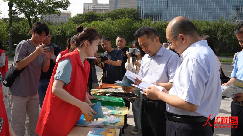 365bet(中文)官方网站组织开展全国土地日主题宣传活动