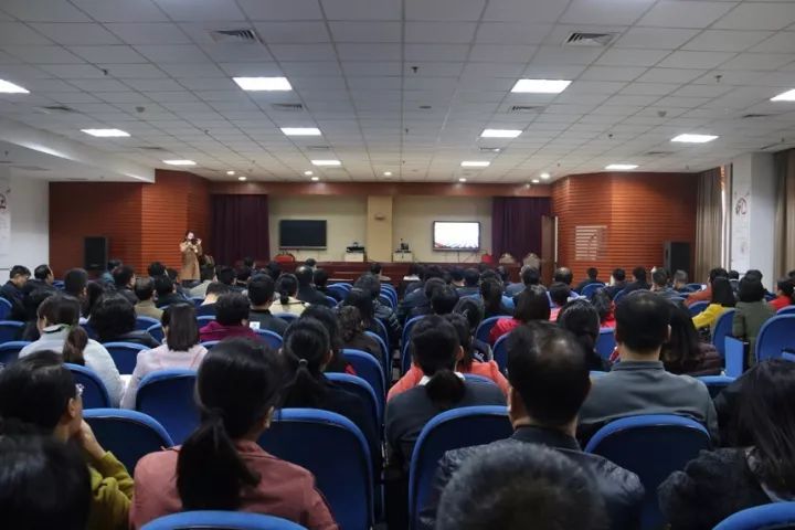 说明: https://mmbiz.qpic.cn/mmbiz_jpg/eibmR9epyfibVxxhhg7wLgGUZmHqs0FnElVxNo93eZHibbiaxib0f1hib0bR5bc9eibSYZg9SS9sX8Dhz4Czqjo1g4o0A/640?wx_fmt=jpeg
