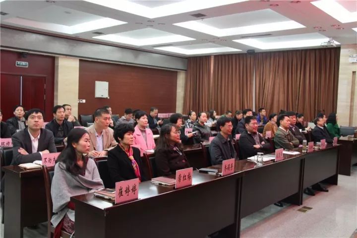 说明: https://mmbiz.qpic.cn/mmbiz_jpg/eibmR9epyfibVxxhhg7wLgGUZmHqs0FnElcZORnDHMUtUr452mWl2LGlA5W4gcWNdgYfbYYYNr0CjQ7XK5hPwyzA/640?wx_fmt=jpeg