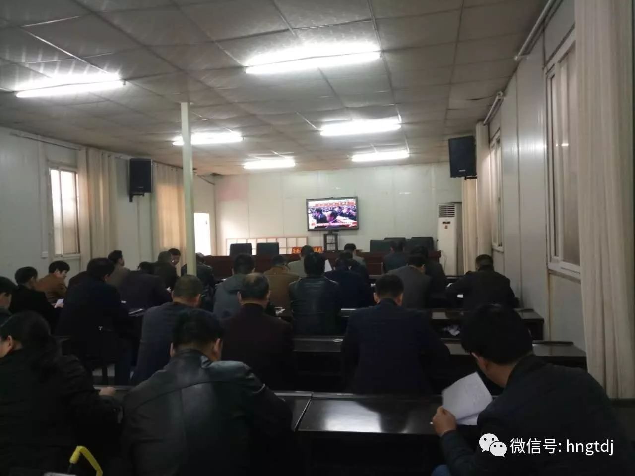 说明: https://mmbiz.qpic.cn/mmbiz_jpg/vyU2fuLVsfct05XpldCnic0Nc8fGLRuYGKUuI1Bgc4hGLbMTawLn8BabIzv6wS1DGp1lYaJl5J9jfhJm55Q4aUw/0?wx_fmt=jpeg