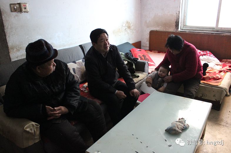 https://mmbiz.qpic.cn/mmbiz_png/vyU2fuLVsfePpibQ5gMg0lPVL5wEkcspxWcjicOKUbGKoMcbB7vz0Ym1cOu08TbzQlibl4DNicYsHJeiaeLaoRAbvOw/640?wx_fmt=png