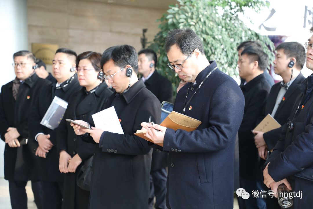 https://mmbiz.qpic.cn/mmbiz_png/vyU2fuLVsfdX7lxDKPBFWBoYpGXibibNkLKvCoId9LaIKLwRcxichuUMHwJCvTExqcR0PXnBRBOOTcUKvibvYgNE7A/640?wx_fmt=png