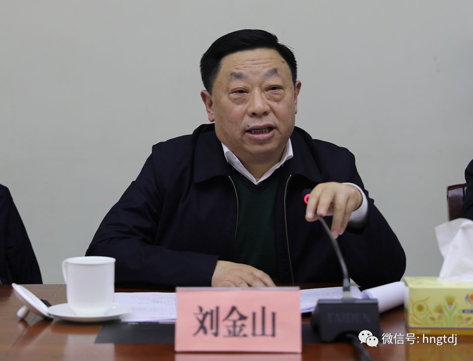 https://mmbiz.qpic.cn/mmbiz_png/vyU2fuLVsfdQug9etr405VvqohPxeytzdM8PicL1HiafFmdraOYdJ7hvia8x8GB9899k02EgkOmyUk0IPpib0QcMkw/640?wx_fmt=png